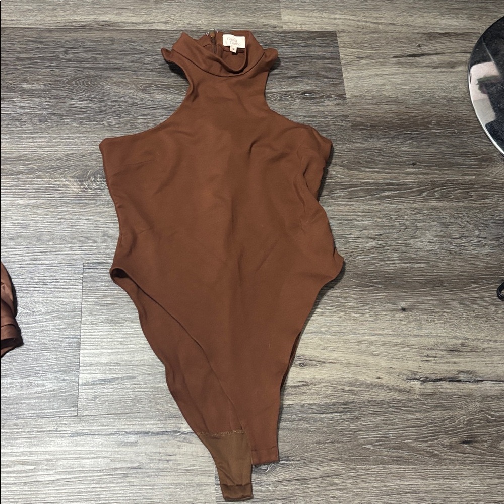 Camila Coelho Estrella brown 2 piece dress, medium - Picture 13 of 16